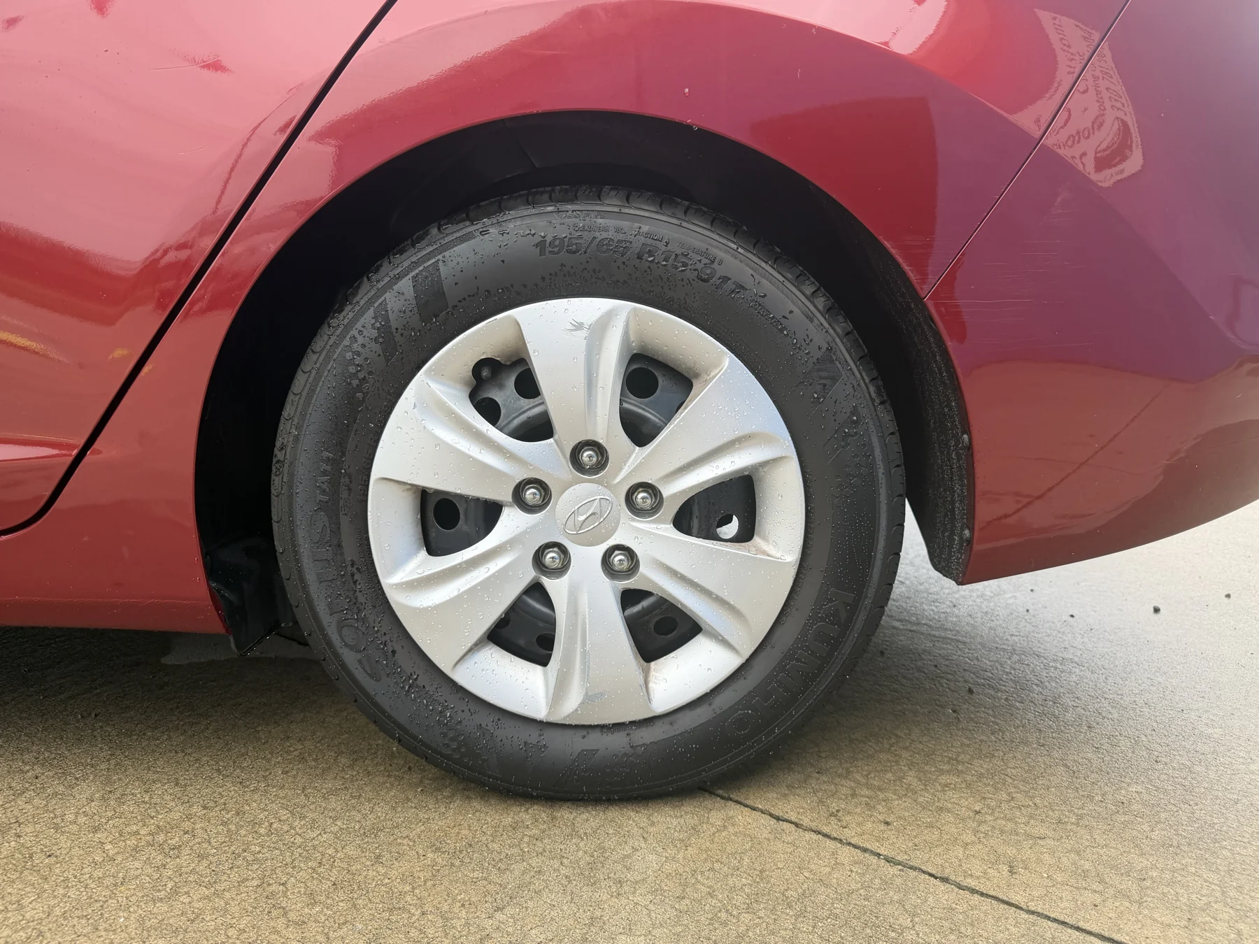 Vehicle photo 10
