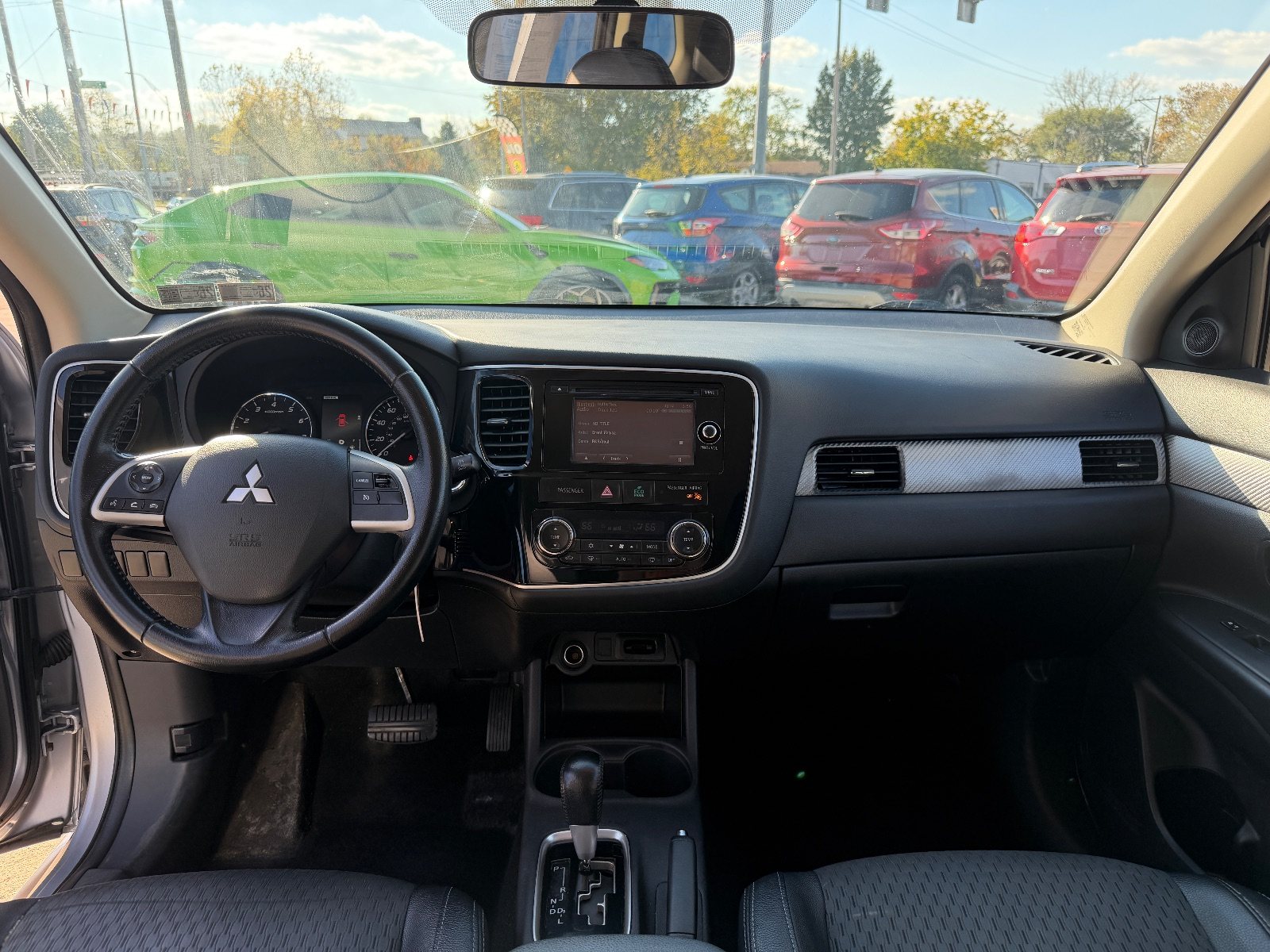 Vehicle photo 8