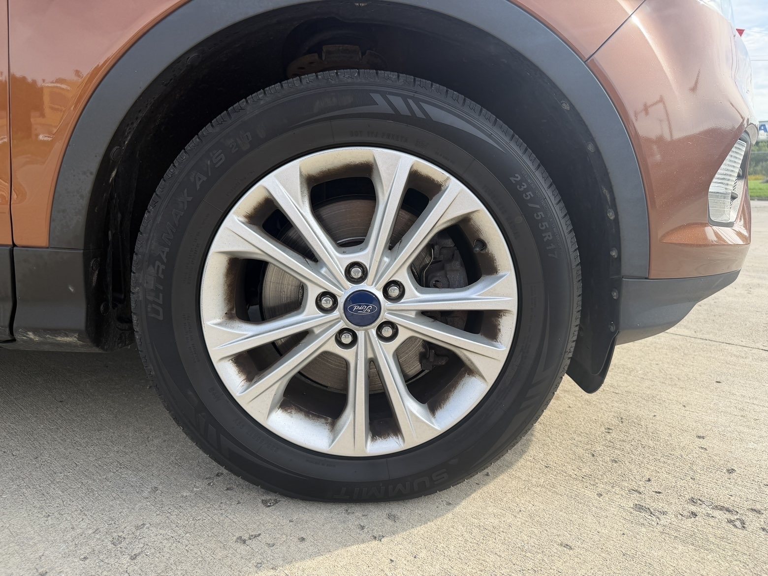 Vehicle photo 15
