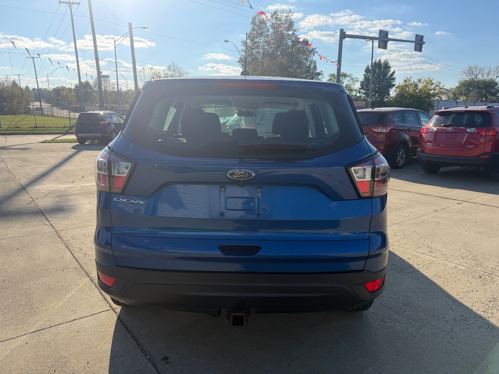 Vehicle photo 5