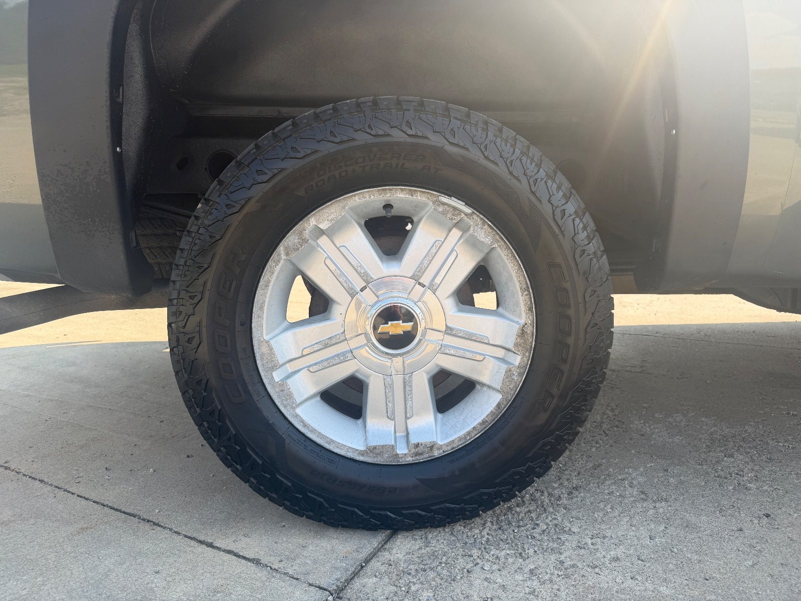 Vehicle photo 14