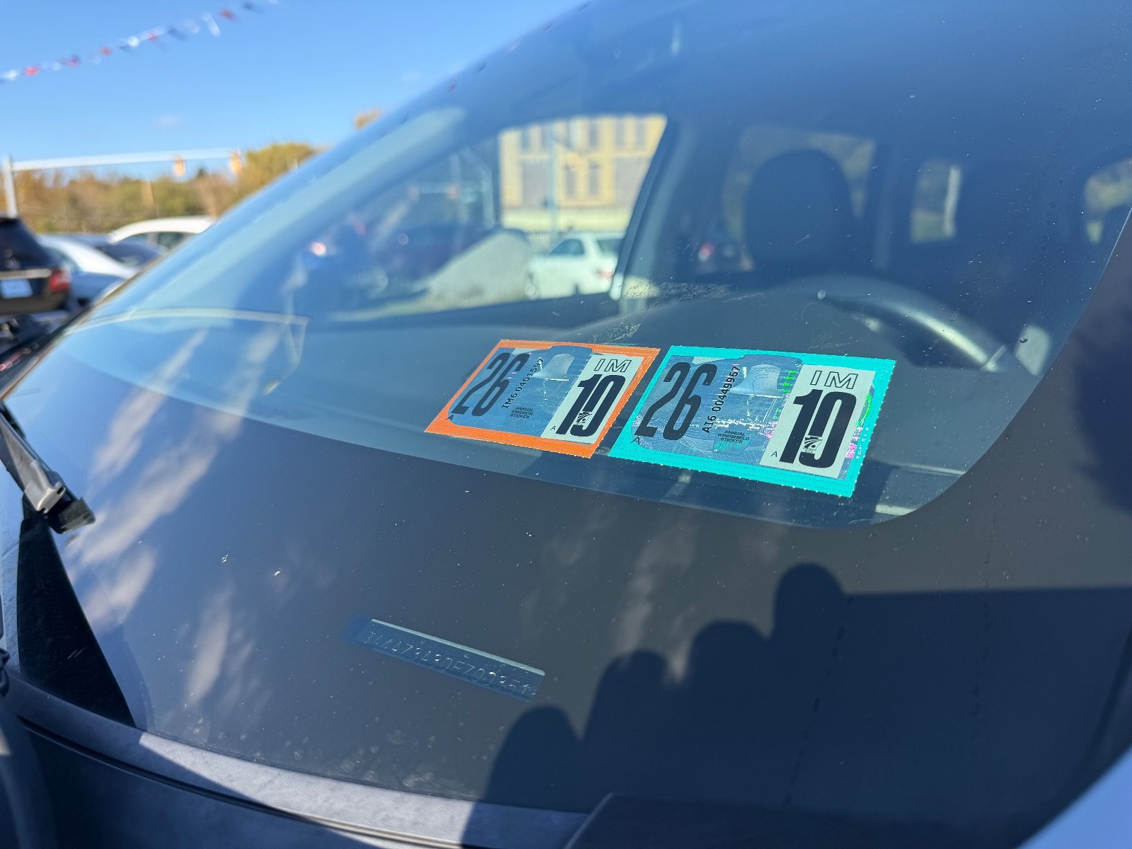 Vehicle photo 15