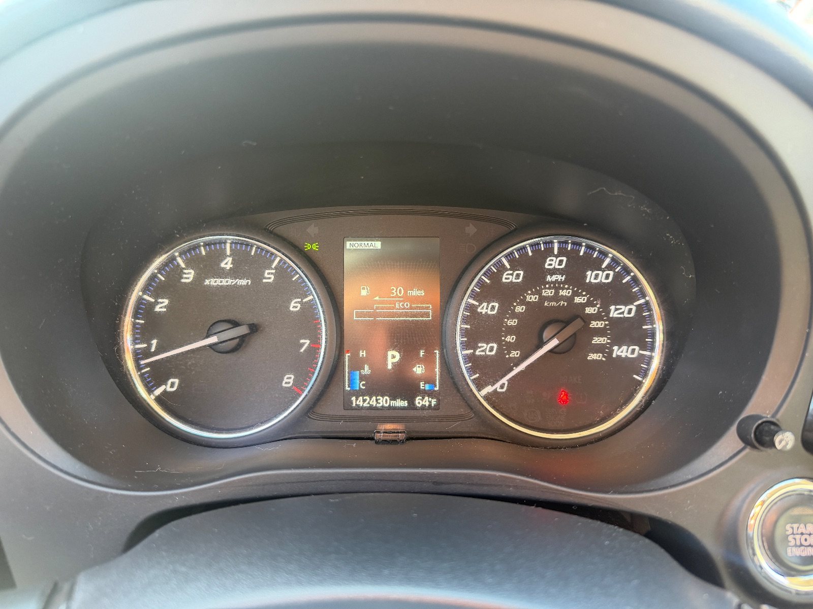Vehicle photo 9