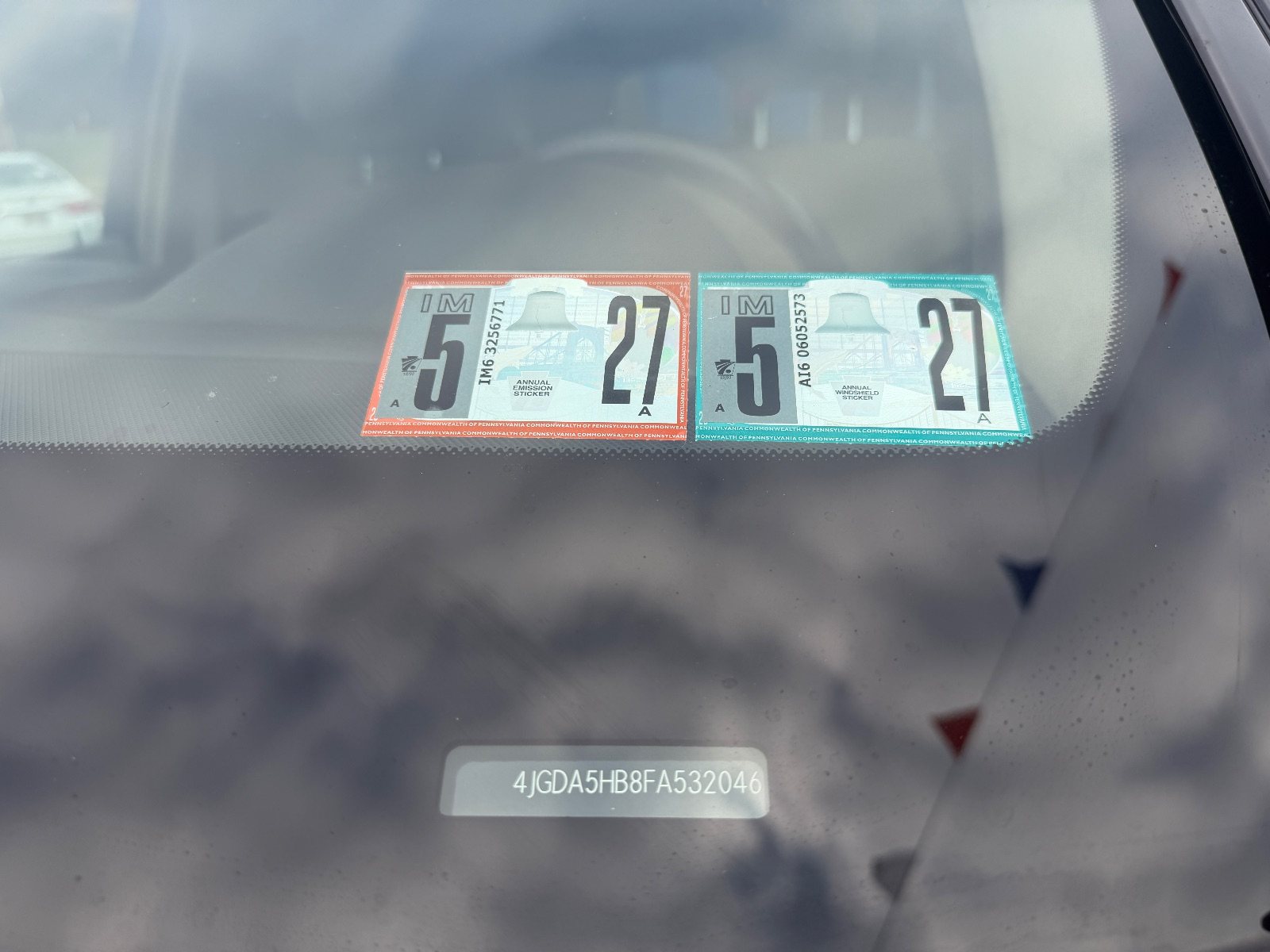 Vehicle photo 15