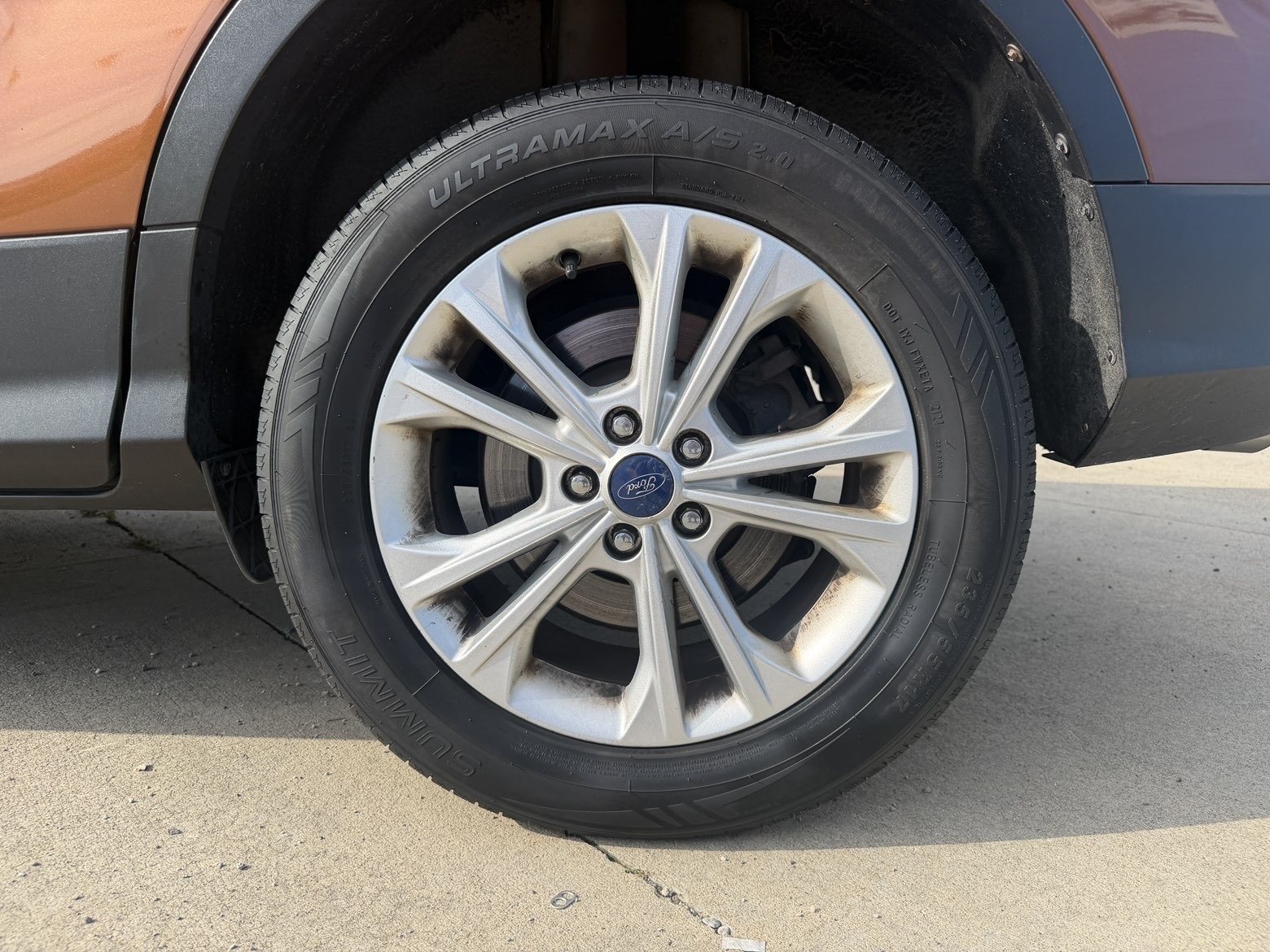 Vehicle photo 18