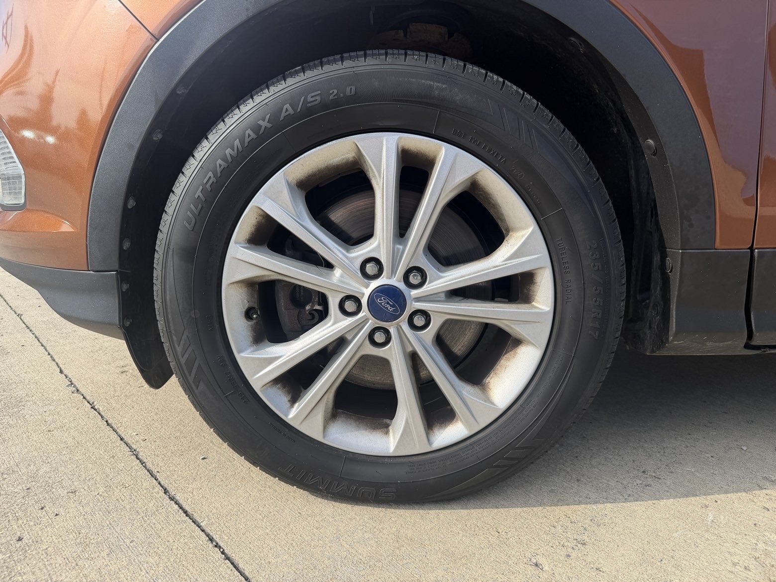 Vehicle photo 17