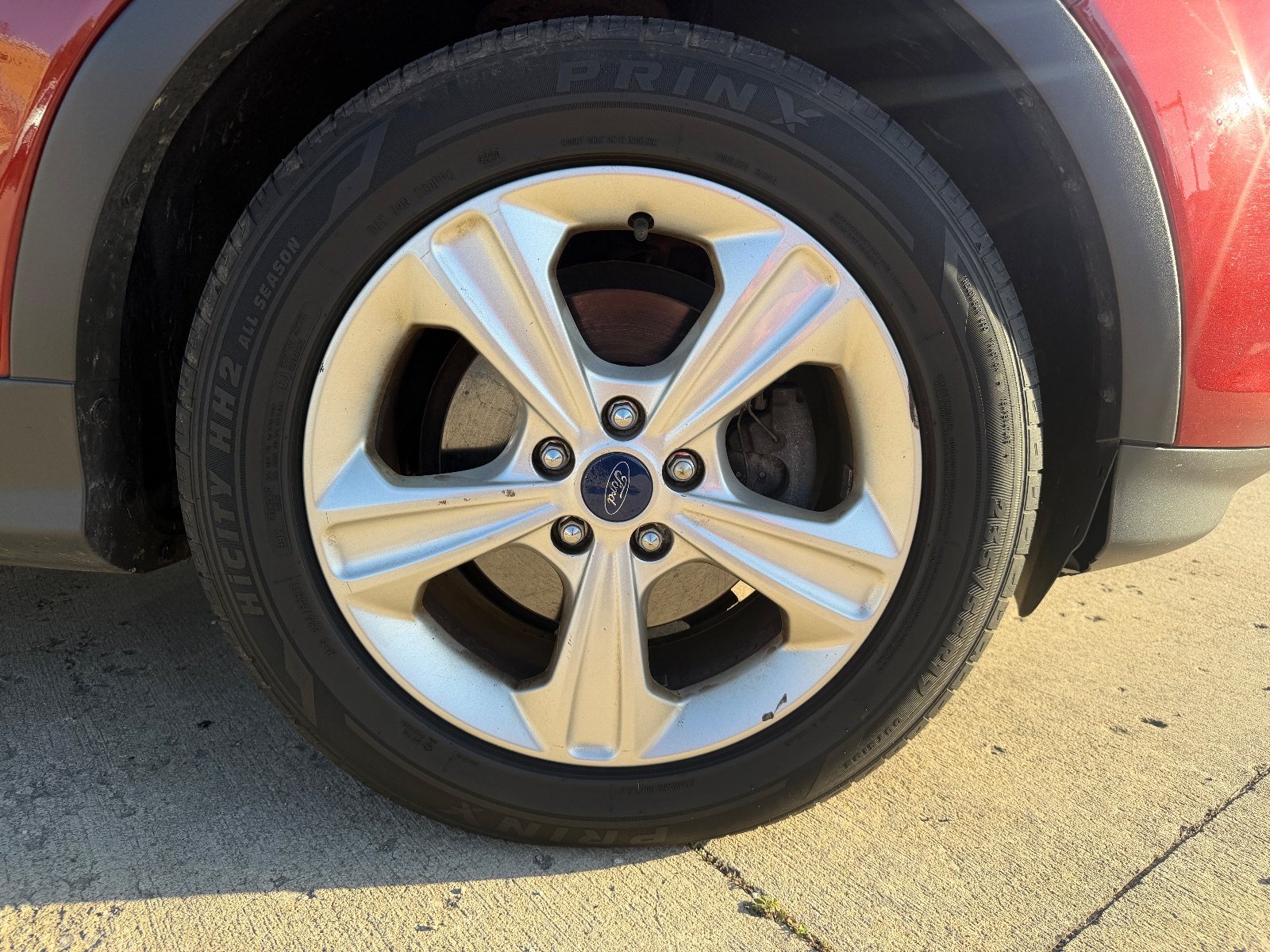 Vehicle photo 13