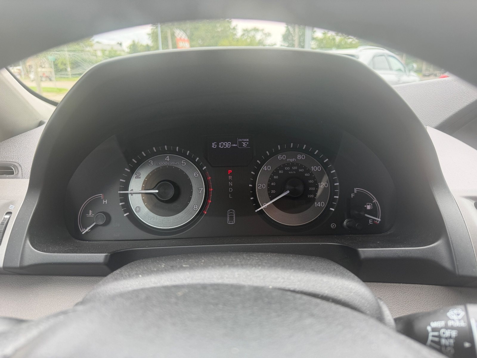 Vehicle photo 9